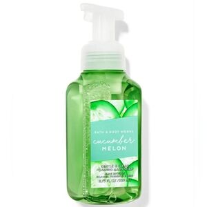 Bath & Body Works Cucumber Melon Gentle Foaming Hand Soap 8oz NEW